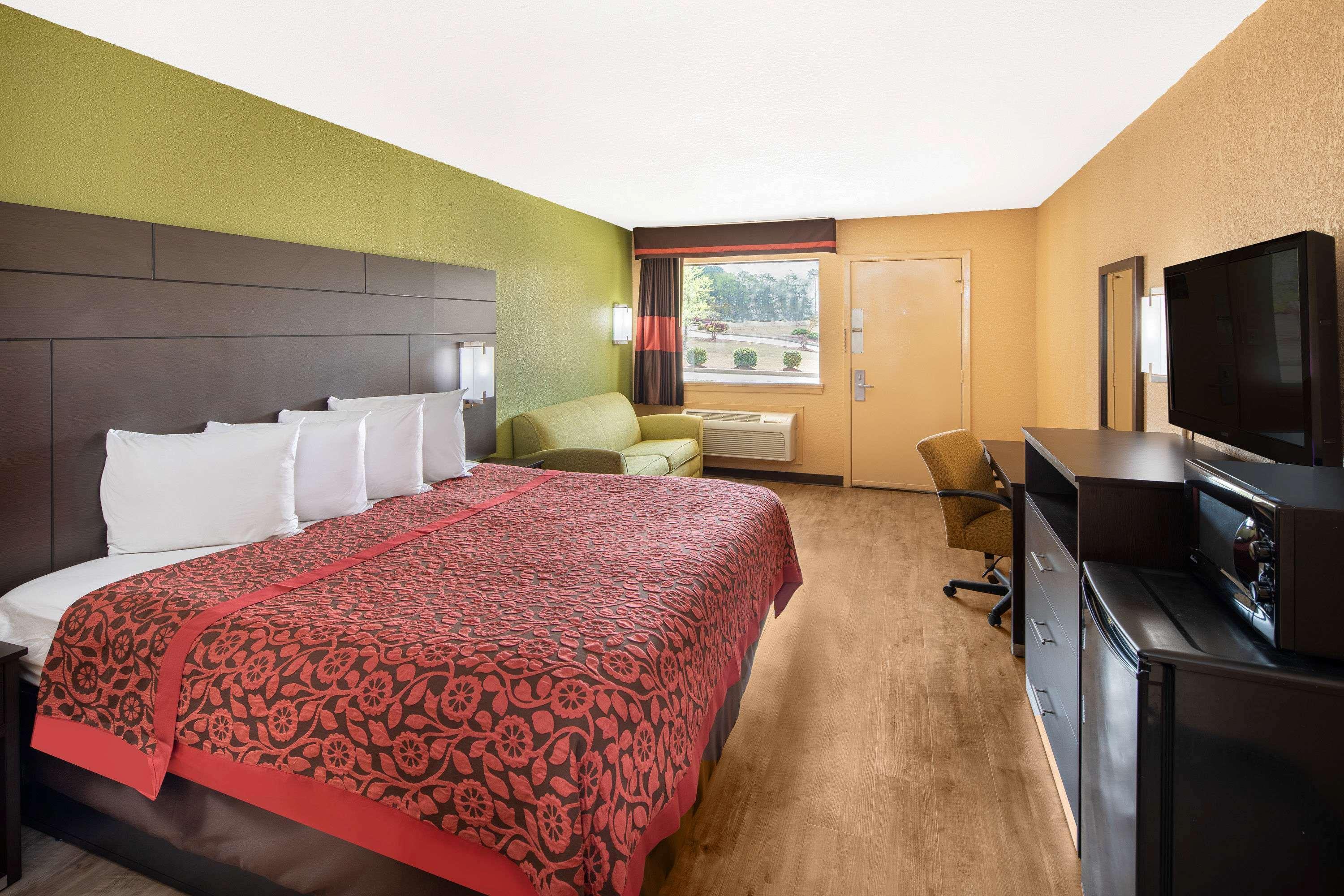 Days Inn By Wyndham Tupelo Kültér fotó